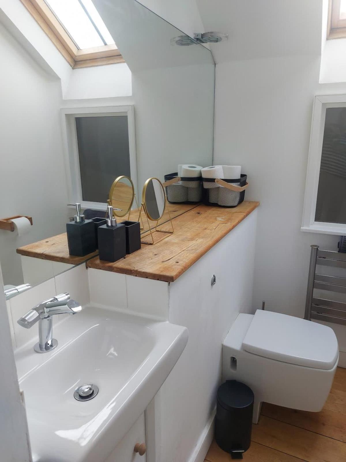 Converted Factory Loft Apartment 브리스틀 외부 사진